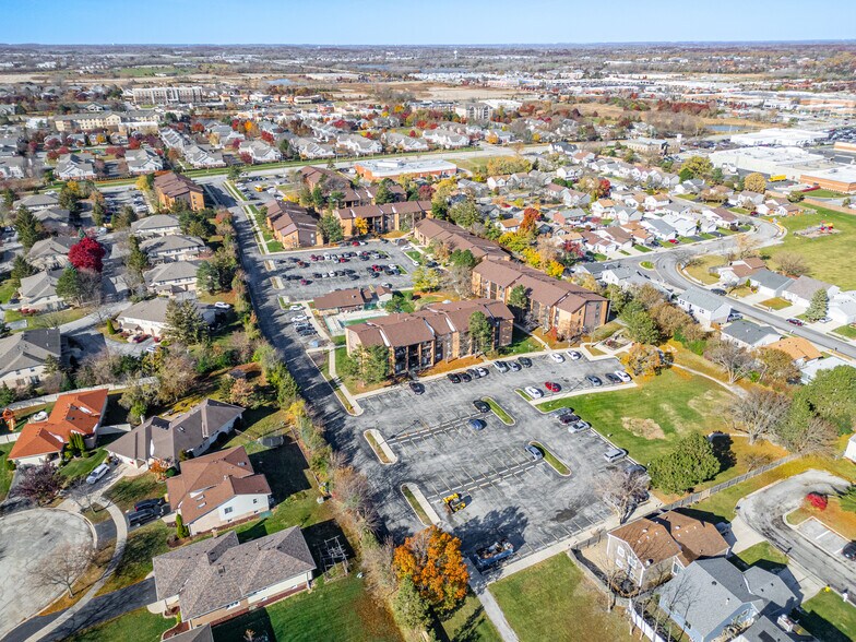 More Photos Of 9200-9330 Hunter Dr, Orland Hills Apartments For Sale