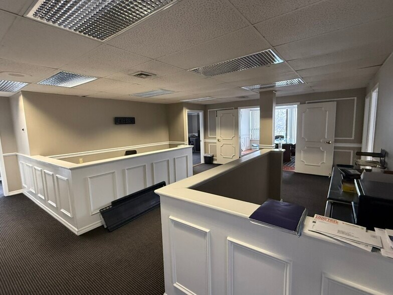 More Photos Of 144 E Dekalb Pike, King Of Prussia Office For Lease
