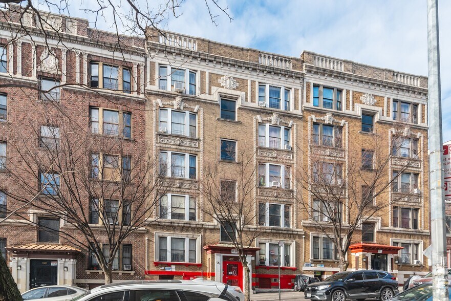 More Photos Of 1925 Andrews Ave S, Bronx Apartments For Sale