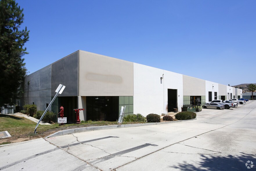 More Photos Of 2045 California Ave, Corona Manufacturing For Lease