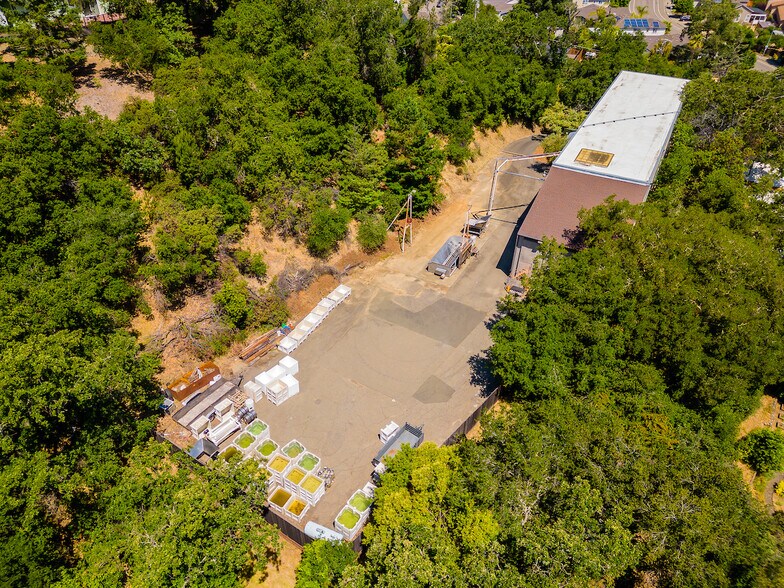 More Photos Of 155 Cherry Creek Rd, Cloverdale Winery Vineyard For Sale