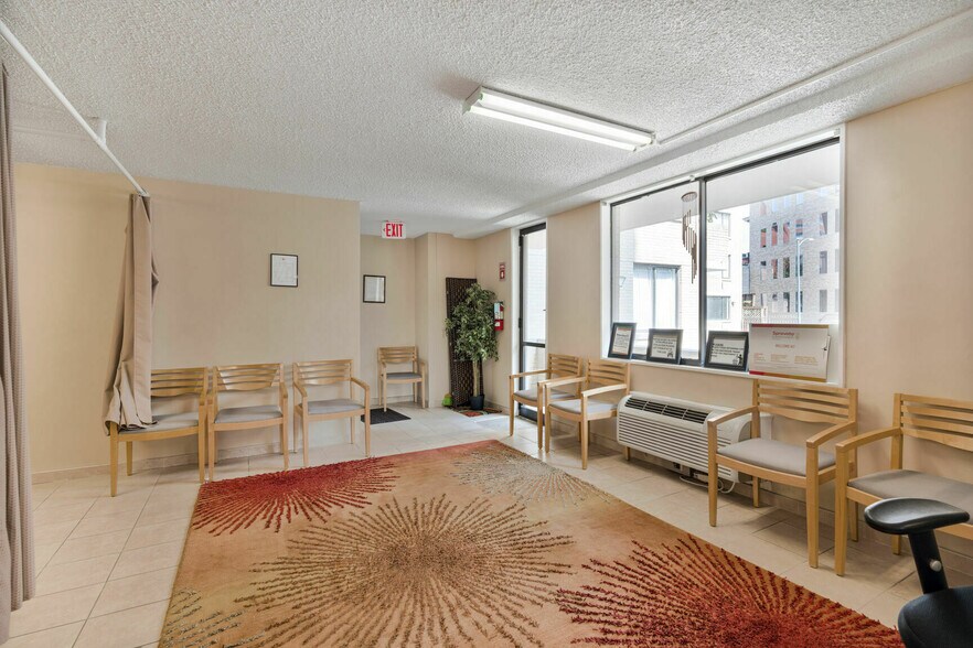 More Photos Of 1325-1327 18th St NW, Washington Apartments For Sale