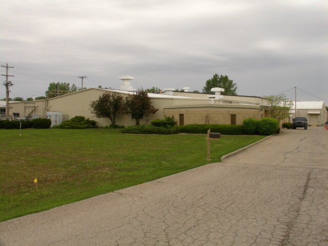 More Photos Of 4732 Lincoln Hwy, Mansfield Warehouse For Lease