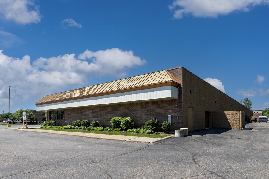 More Photos Of 2231 E 11th Ave, Saint Paul Unknown For Lease