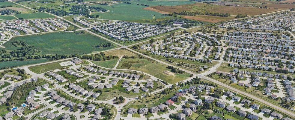 More Photos Of 8053 N 157th St, Bennington General Retail For Sale