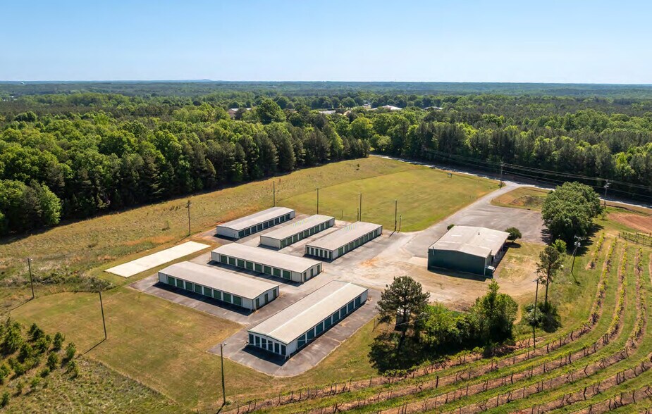 More Photos Of 1361 Highway 292, Inman Self Storage For Sale