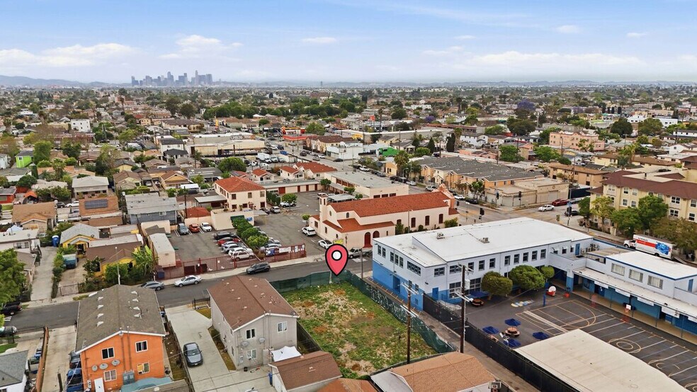 More Photos Of 120 W 87th Pl, Los Angeles Land For Sale