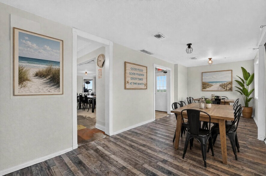 More Photos Of 1112 S Ocean Shore Blvd, Flagler Beach Restaurant For Sale