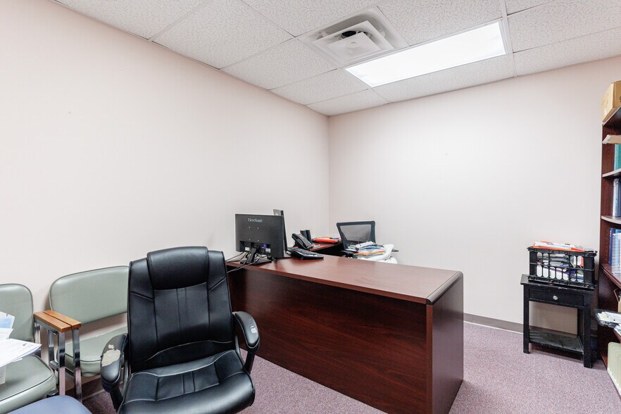 More Photos Of 111 Lee Byrd Rd, Loganville Medical For Sale