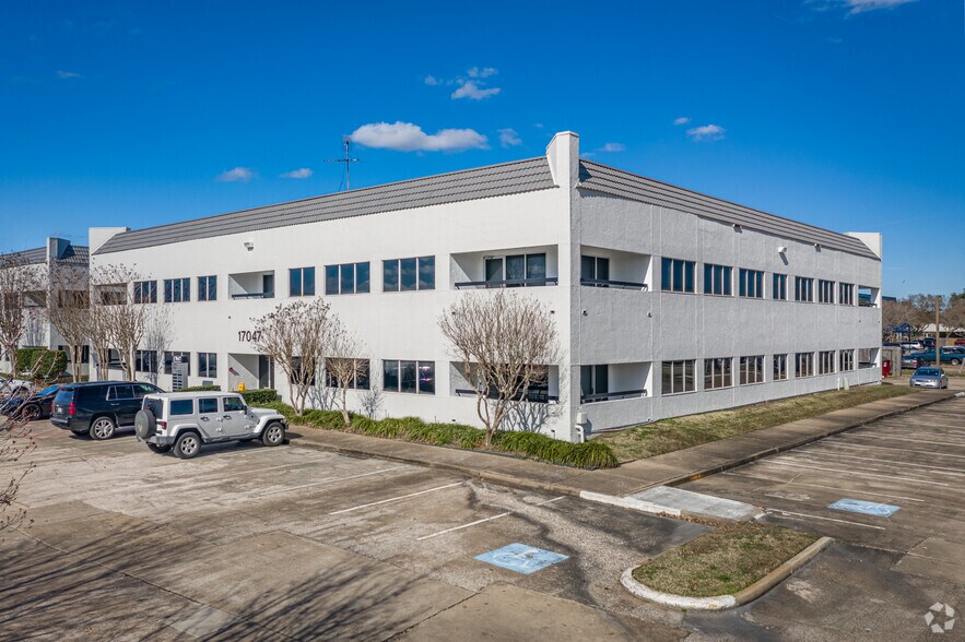 More Photos Of 17043 El Camino Real, Houston Unknown For Lease