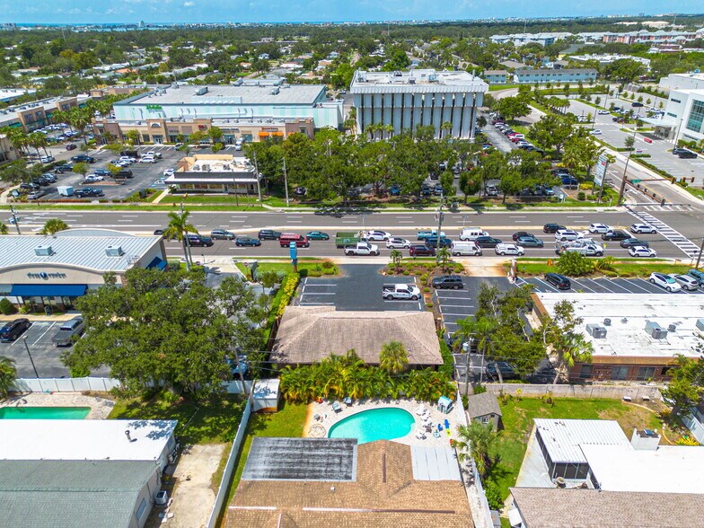 More Photos Of 1701 66th St N, Saint Petersburg Medical For Lease