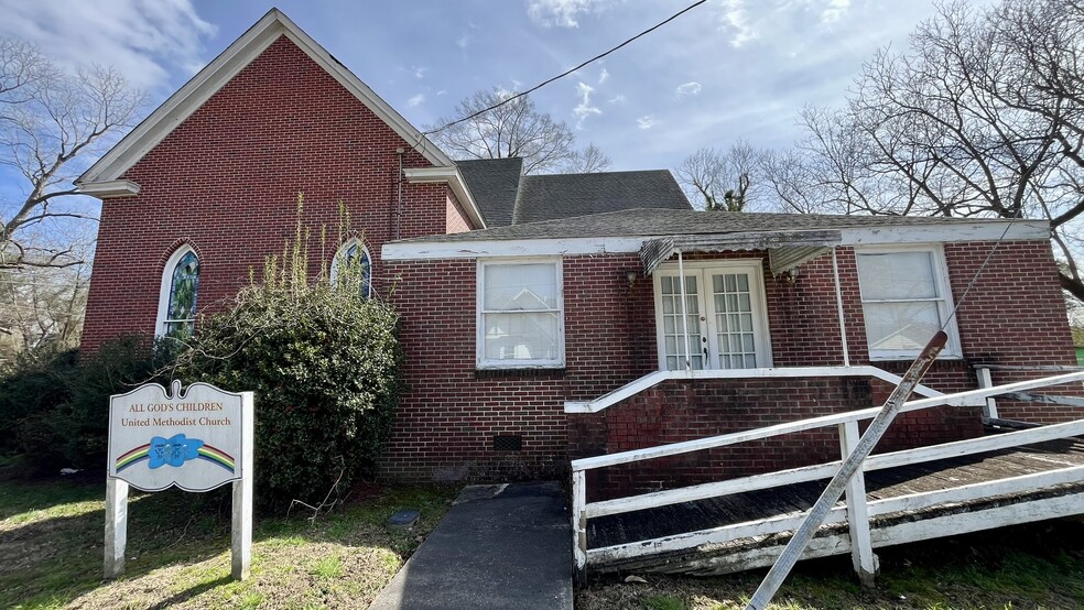 More Photos Of 302 S Commerce St, Aulander Religious Facility For Sale