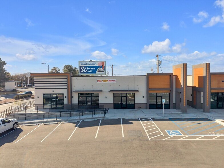 More Photos Of 403 Executive Center Blvd, El Paso Storefront Retail Office For Lease