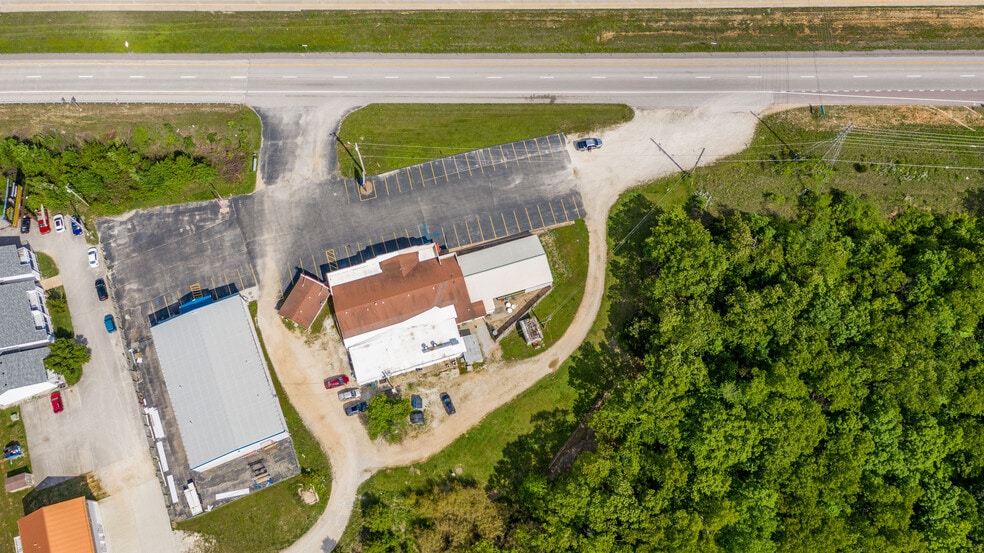 More Photos Of 6605 Hwy 54, Osage Beach Restaurant For Sale