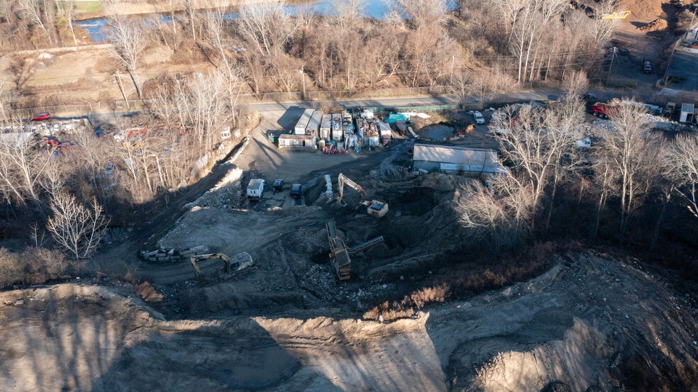 More Photos Of 18 Plumtrees Rd, Danbury Land For Sale