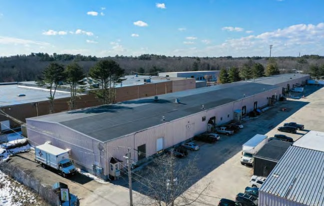 More Photos Of 285 Circuit St, Hanover Distribution For Lease