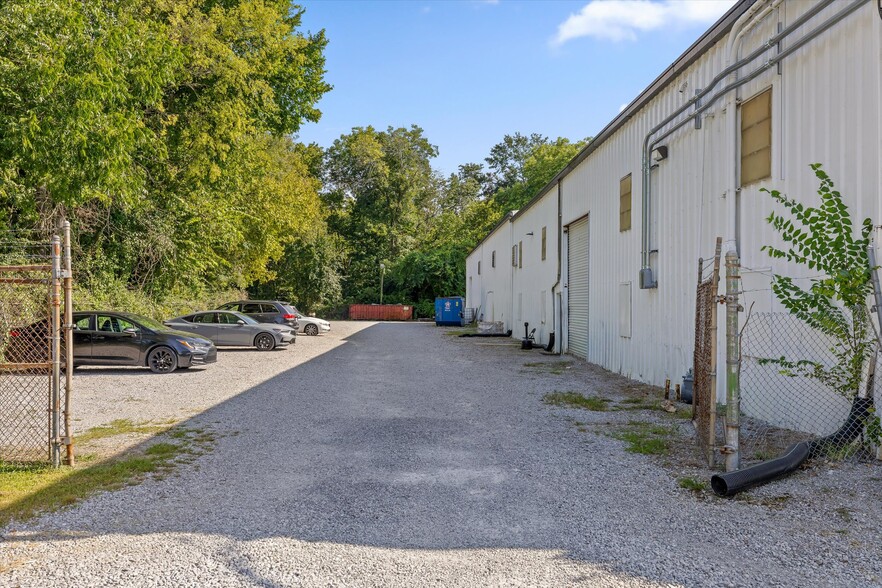 More Photos Of 1410 Workman Rd, Chattanooga Manufacturing For Lease