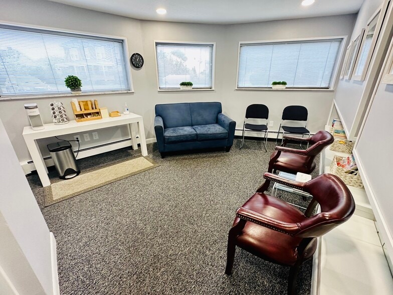 More Photos Of 50 Adams St, Newtonville Office For Sale