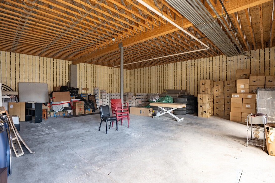 More Photos Of 1975 Selmi Dr, Reno Office For Sale