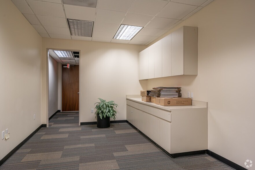 Photo of 3rd Floor Ste 350N