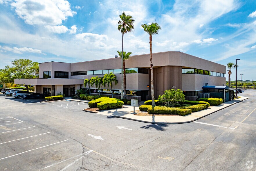 More Photos Of 255 N Sykes Creek Pky, Merritt Island Medical For Lease