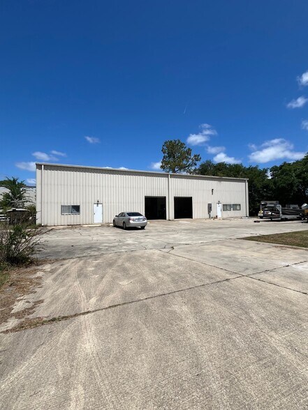 Primary Photo Of 190 Bronz Glow Way, Saint Augustine Warehouse For Lease