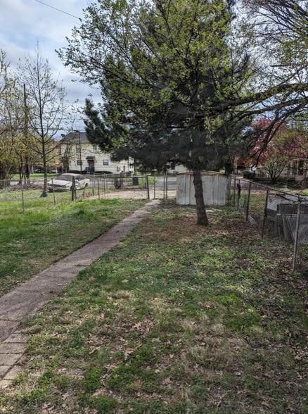 More Photos Of 3016 River Park Dr, Louisville Specialty For Sale