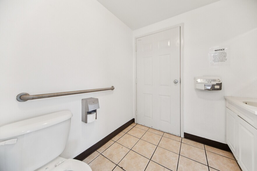 More Photos Of 14 N Elm St, Colfax Storefront Retail Residential For Sale
