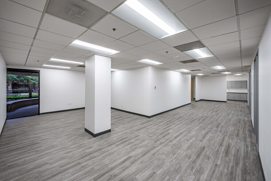 More Photos Of 4001 N 3rd St, Phoenix Office For Lease