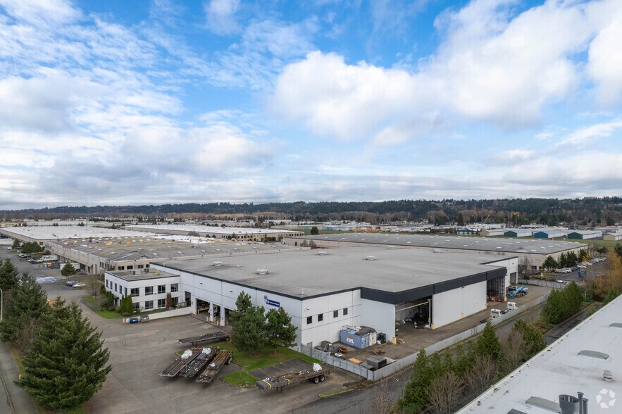 More Photos Of 2306 B St NW, Auburn Manufacturing For Lease