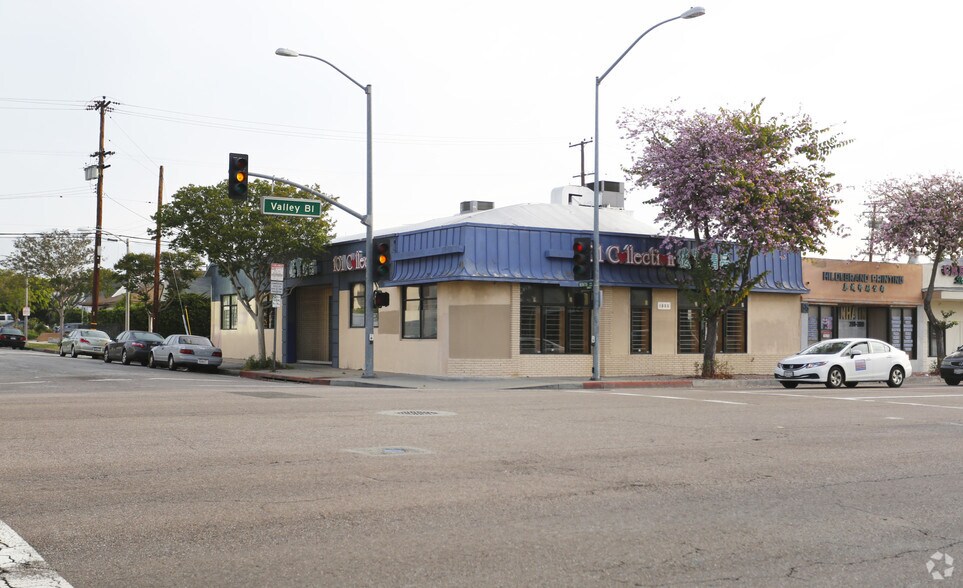 More Photos Of 1533 W Valley Blvd, Alhambra General Retail For Sale
