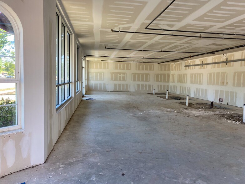 More Photos Of 5344 Sycamore School Rd, Fort Worth Apartments For Lease