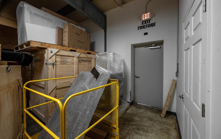 More Photos Of 1731 Camden Ave, Durham Manufacturing For Sale