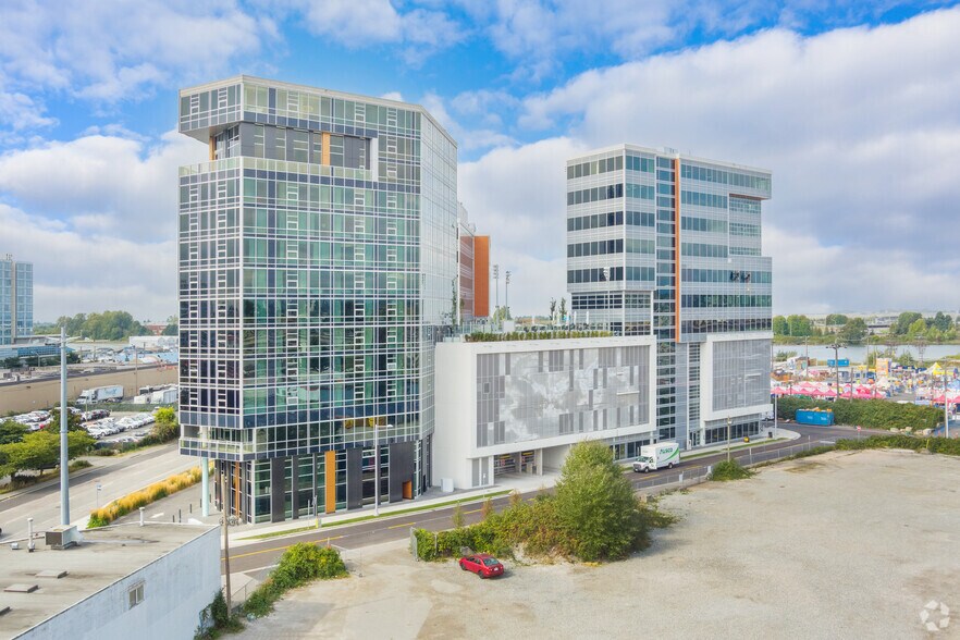 More Photos Of 8400 West Rd, Richmond Office For Sale