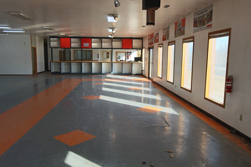 More Photos Of 2765 US Highway 2 W, Kalispell Industrial For Sale