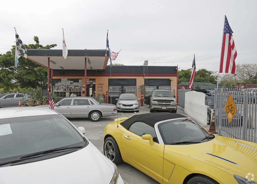 More Photos Of 22825 S Dixie Hwy, Miami Freestanding For Lease