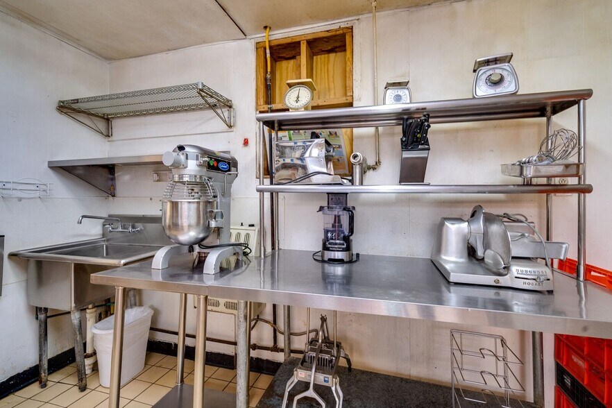 More Photos Of 108-111 W Main St, Medway Restaurant For Sale