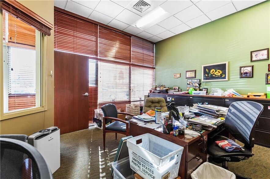 More Photos Of 1900 Belt hwy, Saint Joseph Department Store For Sale