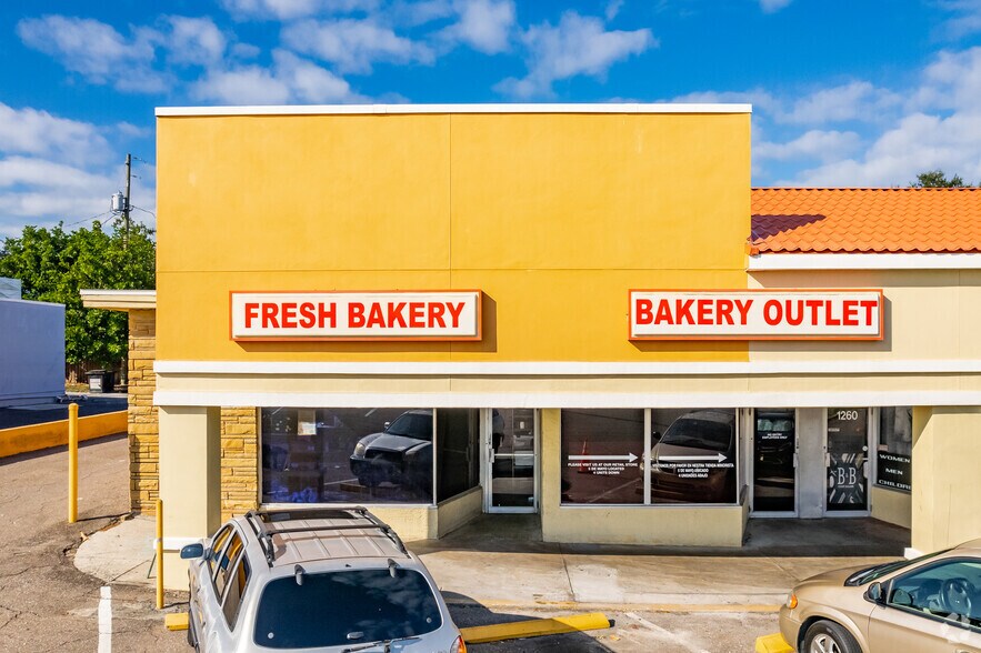 More Photos Of 1224-1260 S Highland Ave, Clearwater General Retail For Lease