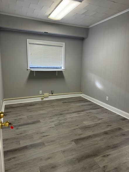 More Photos Of 6161 Independence Blvd, Charlotte General Retail For Sale