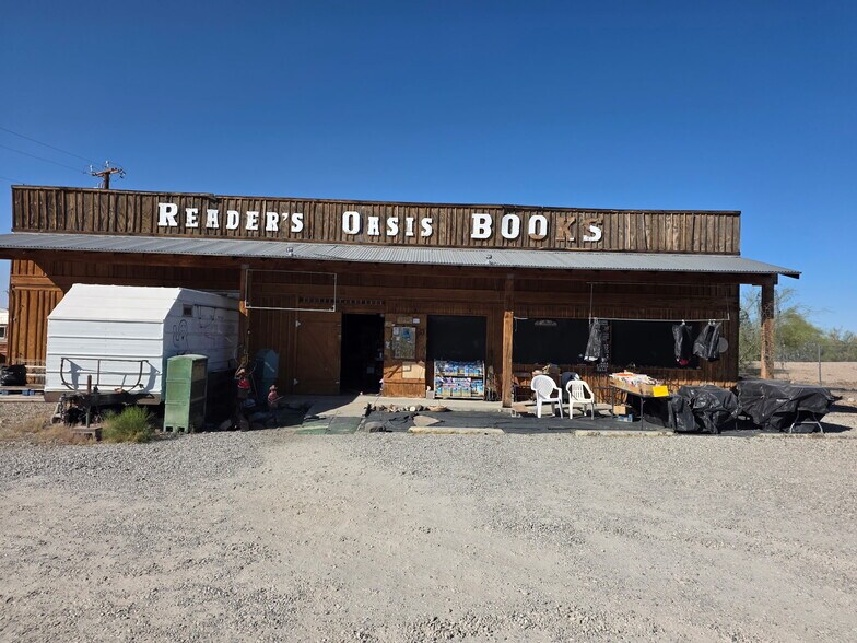 More Photos Of 690 E Main St, Quartzsite Storefront Retail Office For Sale