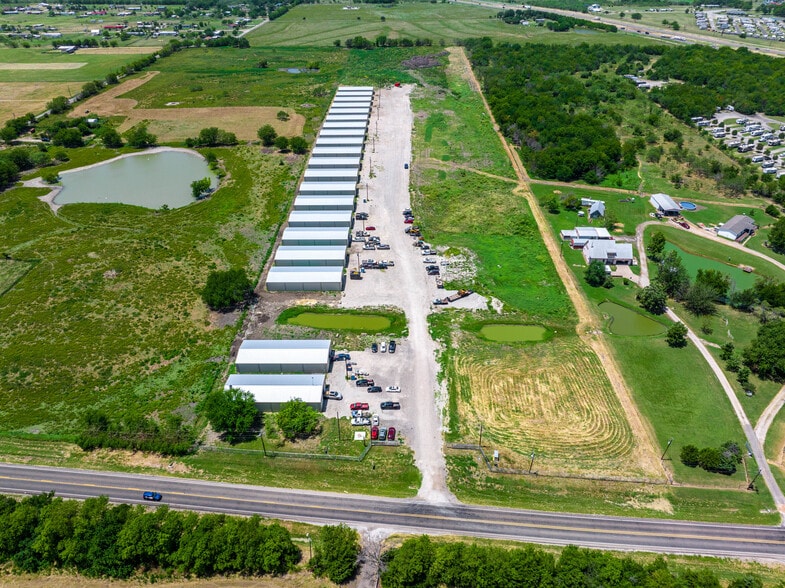 More Photos Of 8723 FM 2728, Terrell Warehouse For Lease