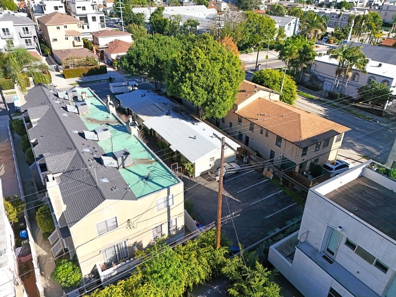 More Photos Of 1851 S Barrington Ave, Los Angeles Land For Sale
