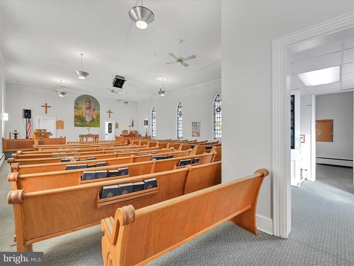 More Photos Of 100 New Haven St, Mount Joy General Retail For Lease