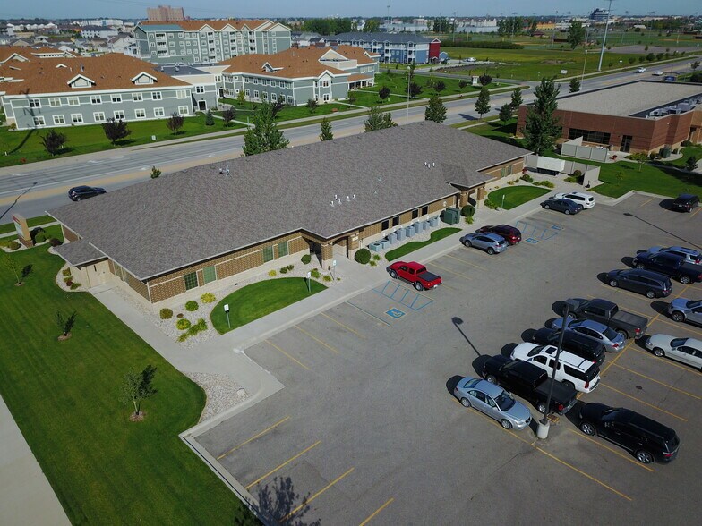 More Photos Of 4165 30th Ave S, Fargo Office For Lease