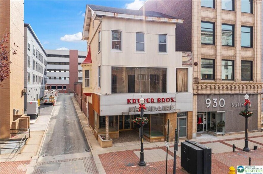 More Photos Of 926-928 W Hamilton St, Allentown Storefront Retail Office For Sale
