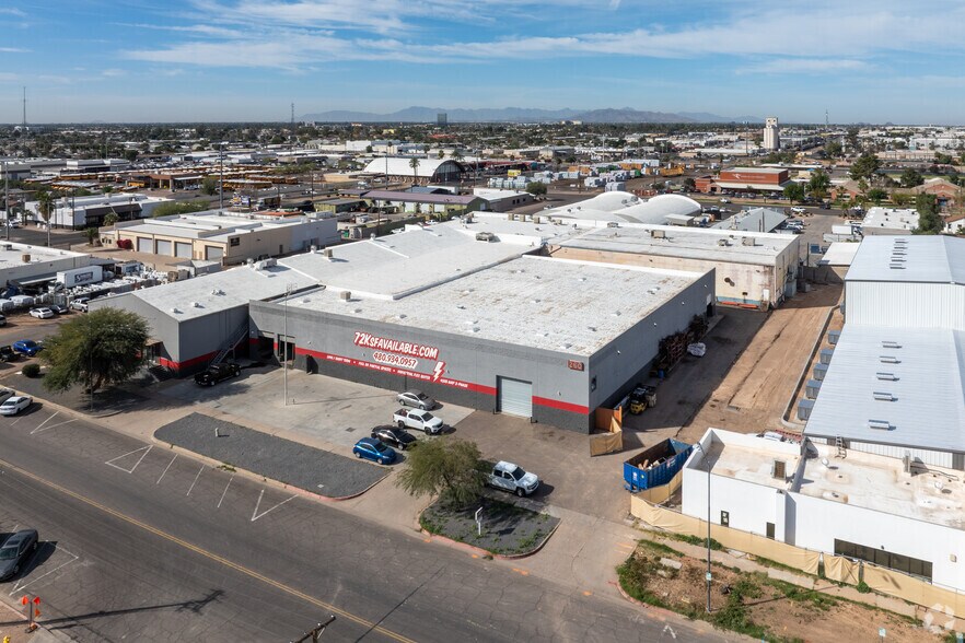 More Photos Of 260 S Hibbert St, Mesa Warehouse For Lease