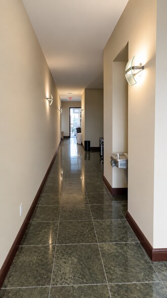 More Photos Of 2301 Longleaf Blvd, Lake Wales Office For Lease