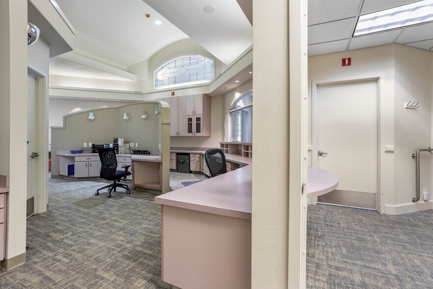 More Photos Of 911 S Washington St, Kennewick Medical For Lease