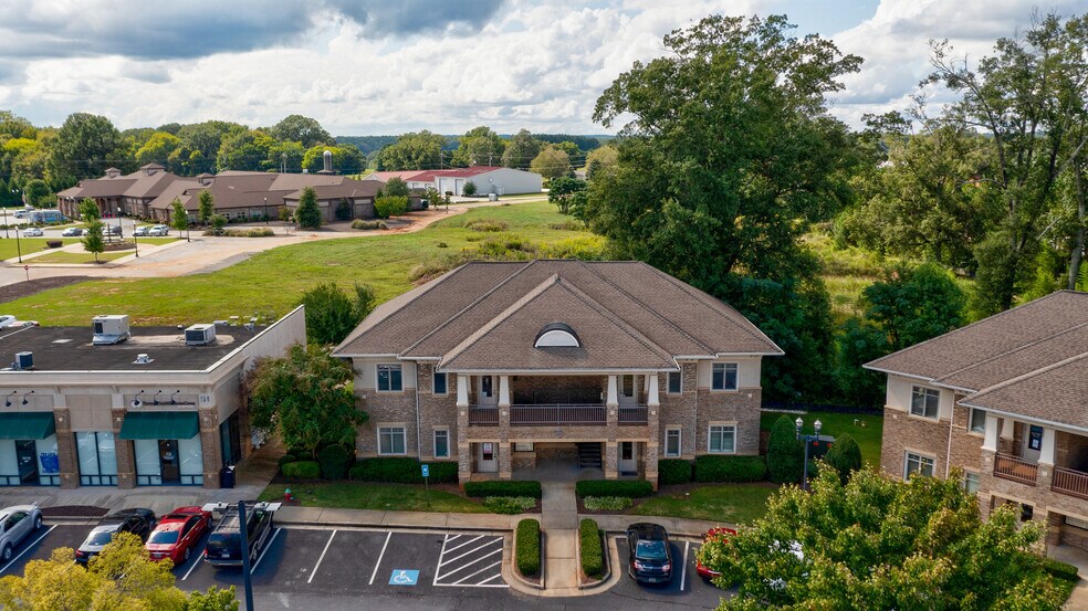 More Photos Of 112 Harmony Crossing, Eatonton Medical For Lease